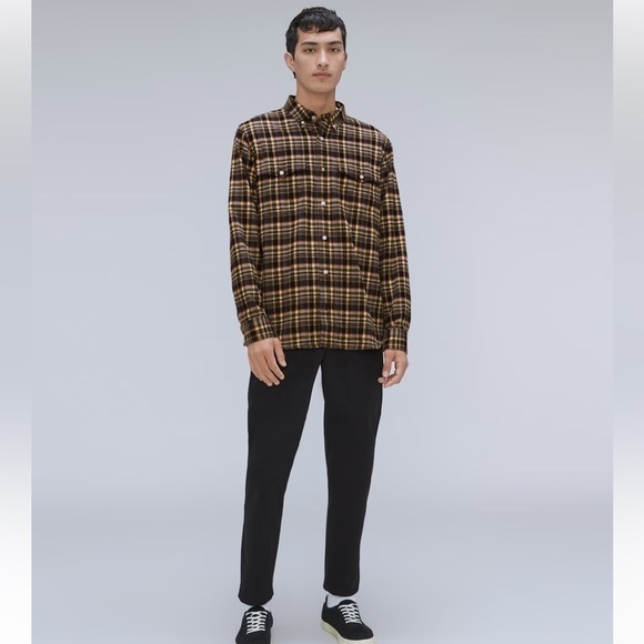 Everlane Men's Plaid Button Down Shirt - Brown and Yellow - Picture 4 of 12